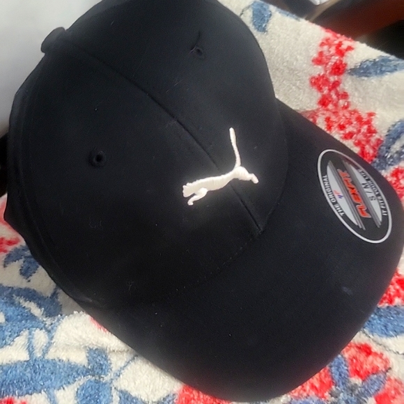 MENS Puma Flex-Fit fitted hat size s/m color black DOUBLE 6 CLOTHES - Picture 4 of 7